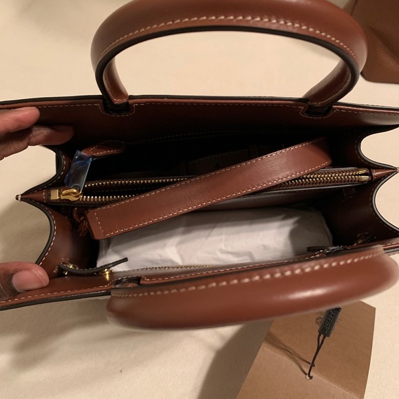 Medium size Burberry handbag - Picture 4 of 6